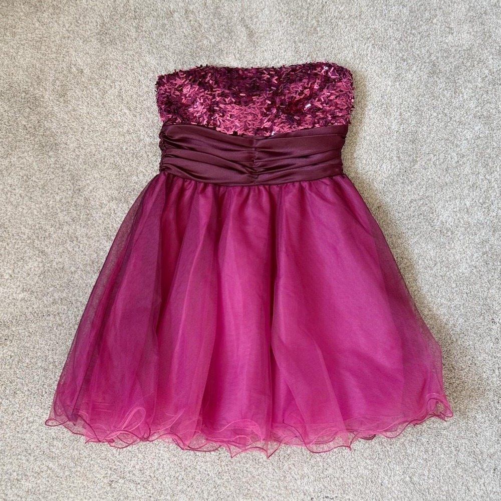 Y2K Speechless Pink Sequin Homecoming Dress — Size 5